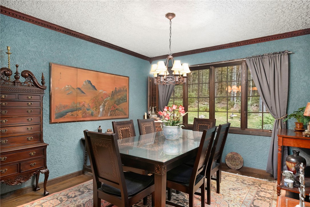 28 Weaver Hill Road West Greenwich, RI 02817 - Photo 6 of 49