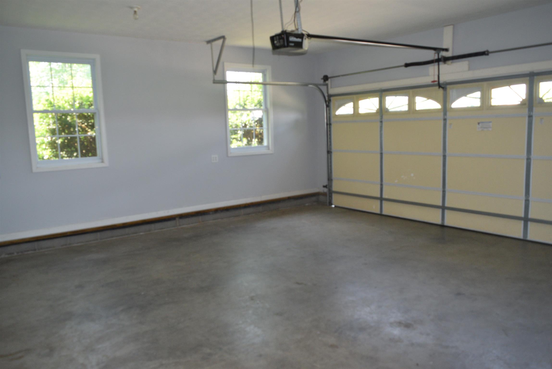 4893 Albright Road Clarksville, TN 37043 - Photo 19 of 20 Another view of the garage.