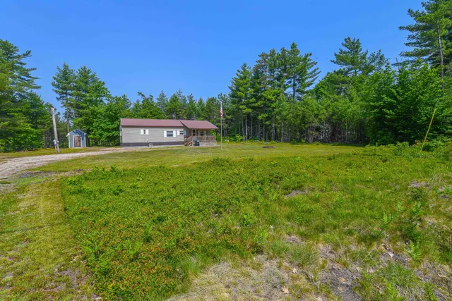 $179,900 | 1376 Bridgton Road, Fryeburg, ME 04037
