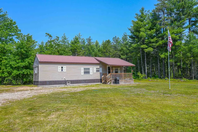 $179,900 | 1376 Bridgton Road, Fryeburg, ME 04037