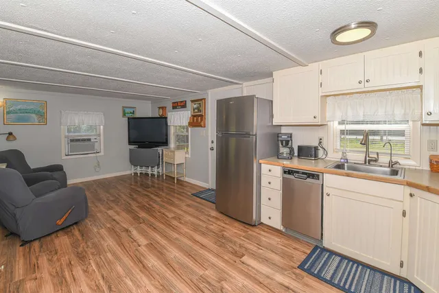 $179,900 | 1376 Bridgton Road, Fryeburg, ME 04037