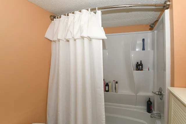 $179,900 | 1376 Bridgton Road, Fryeburg, ME 04037