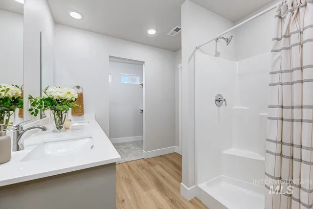 $1,580,000 | 2281-2299 North Shaelyn Lane, Boise, ID 83713