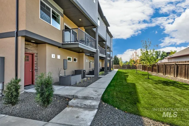 $1,580,000 | 2281-2299 North Shaelyn Lane, Boise, ID 83713