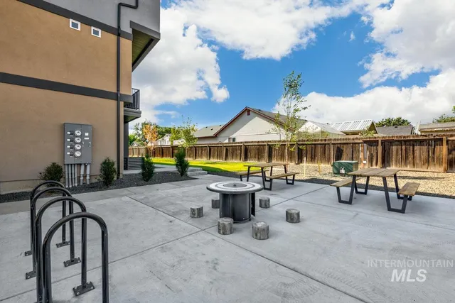$1,580,000 | 2281-2299 North Shaelyn Lane, Boise, ID 83713