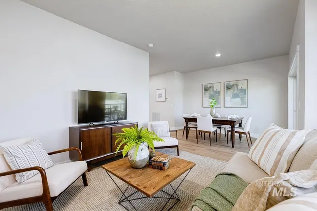 $1,580,000 | 2281-2299 North Shaelyn Lane, Boise, ID 83713