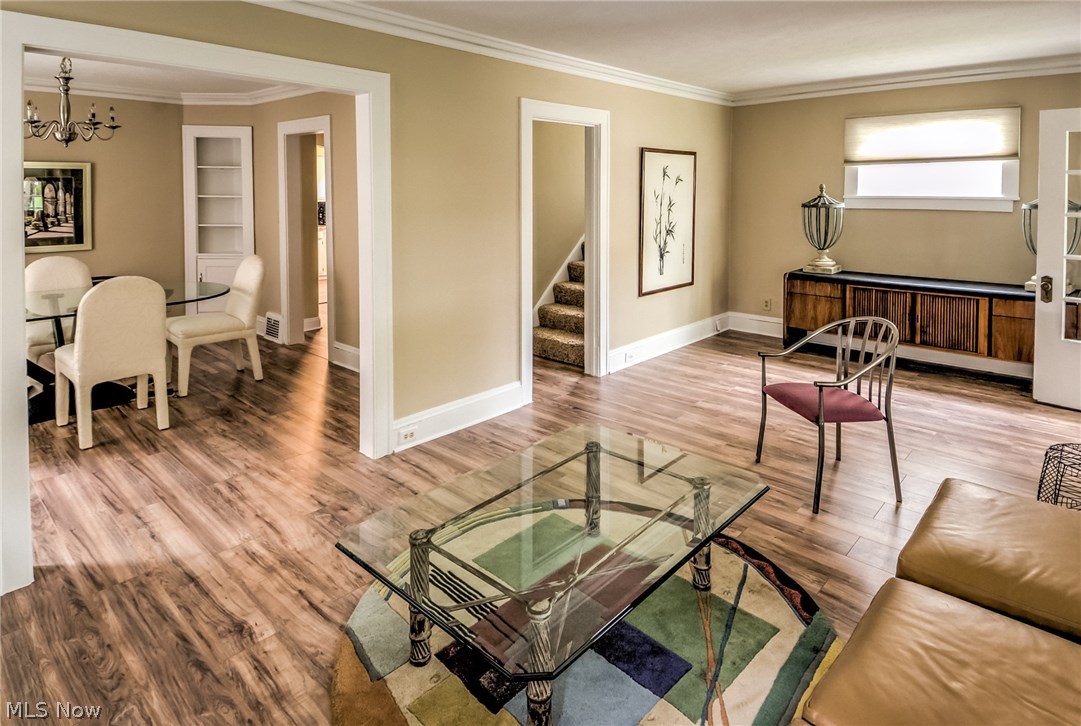 2240 Cranston Road Cleveland, OH 44118 - Photo 14 of 35