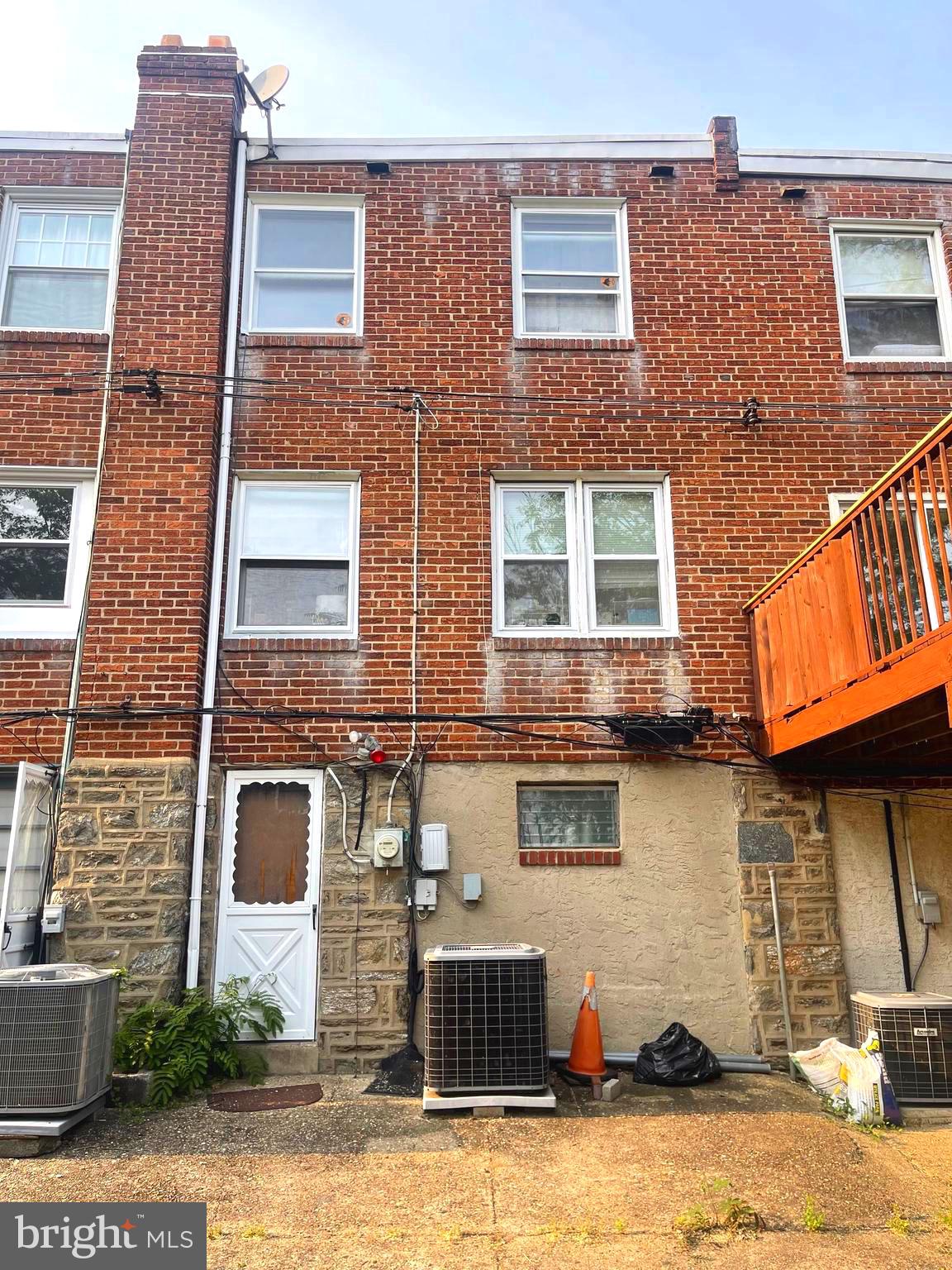 368 Dawson Street Philadelphia, PA 19128 - Photo 3 of 3