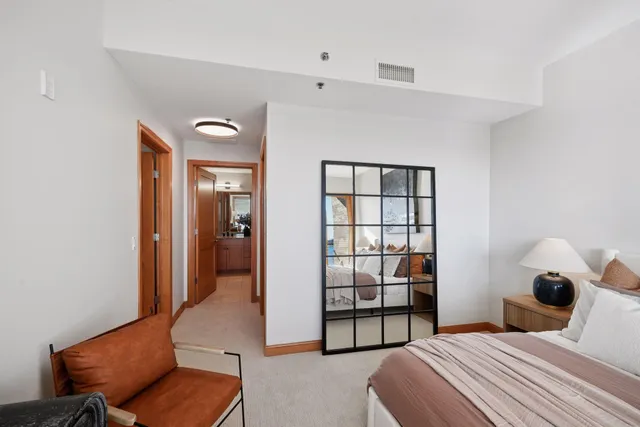 $575,000 | 4201 Sunset Drive, Unit N406, Spring Park, MN 55384