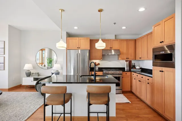 $575,000 | 4201 Sunset Drive, Unit N406, Spring Park, MN 55384