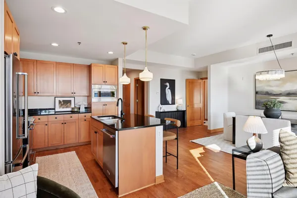 $575,000 | 4201 Sunset Drive, Unit N406, Spring Park, MN 55384