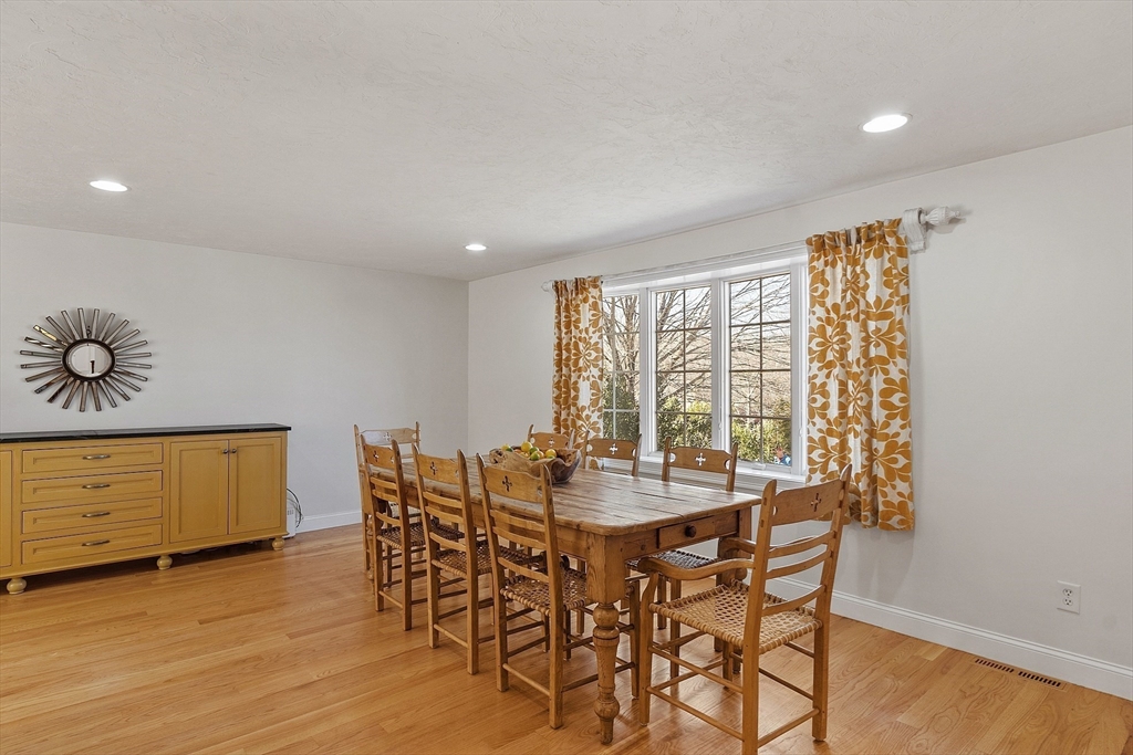 4 Fletcher Road Westford, MA 01886 - Photo 9 of 42 Gallery Image 9