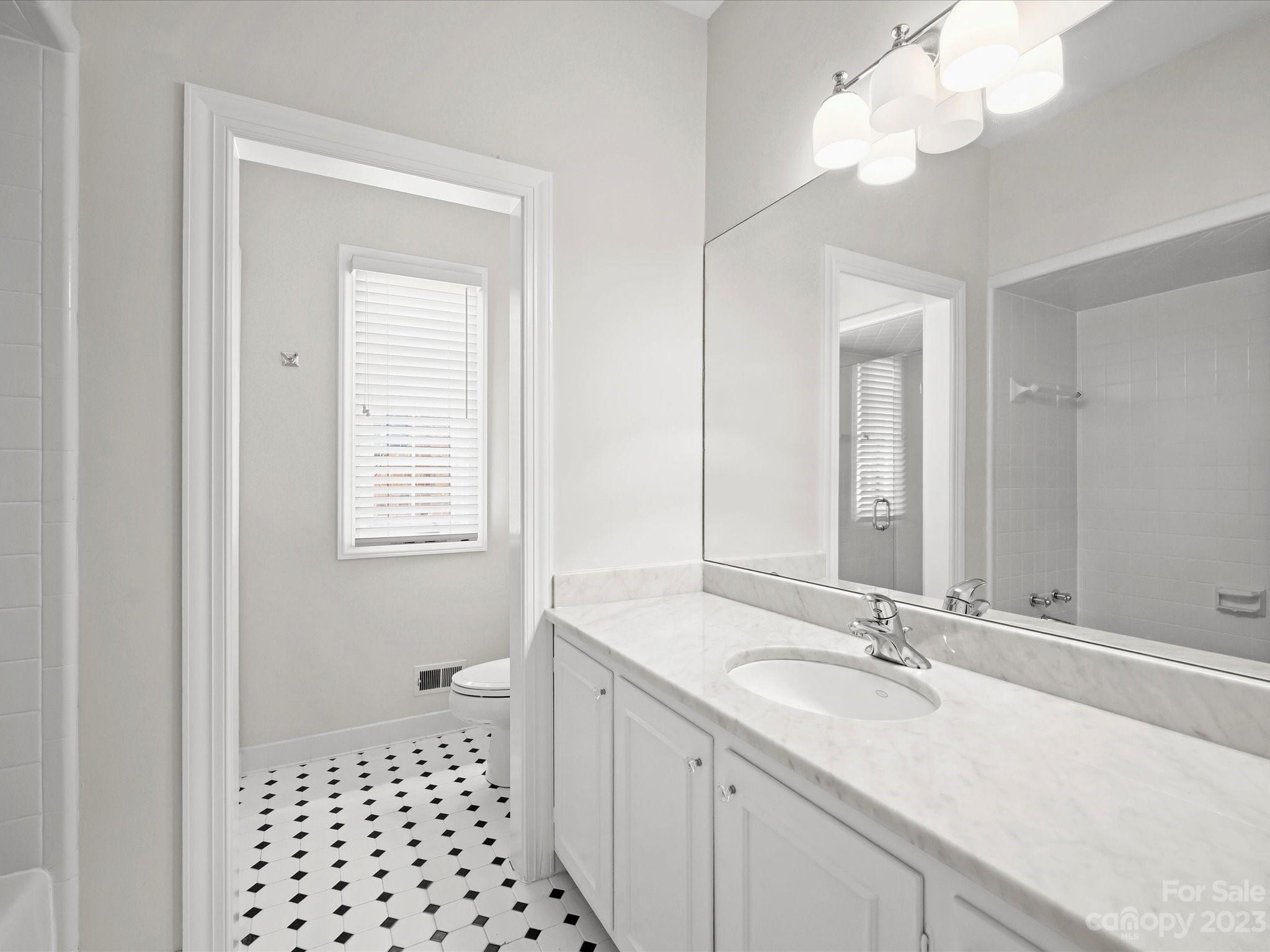 2216 Cortelyou Road Charlotte, NC 28211 - Photo 32 of 48 Gallery Image 32