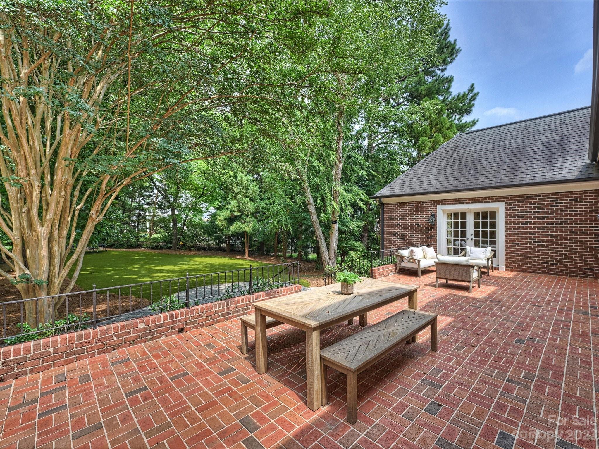 2216 Cortelyou Road Charlotte, NC 28211 - Photo 42 of 48 Gallery Image 42