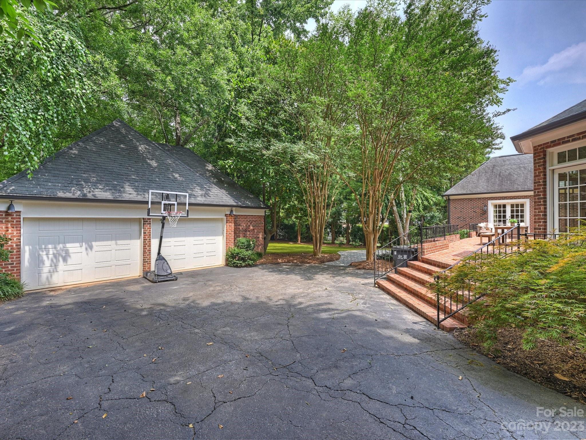 2216 Cortelyou Road Charlotte, NC 28211 - Photo 48 of 48 Gallery Image 48