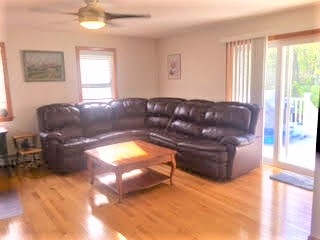 83 Rockingham Road Londonderry, NH 03053 - Photo 11 of 23