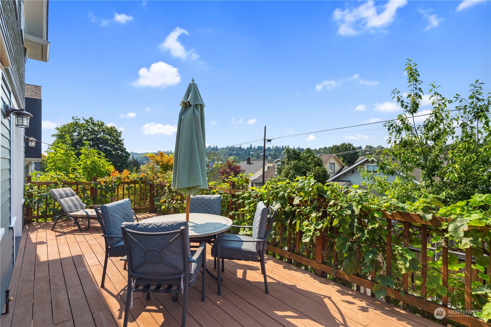 2811 31st Avenue South Seattle, WA 98144 - Photo 12 of 40