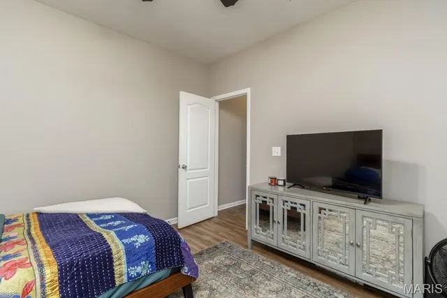 $274,900 | 19904 Divine Road, Lebanon, MO 65536