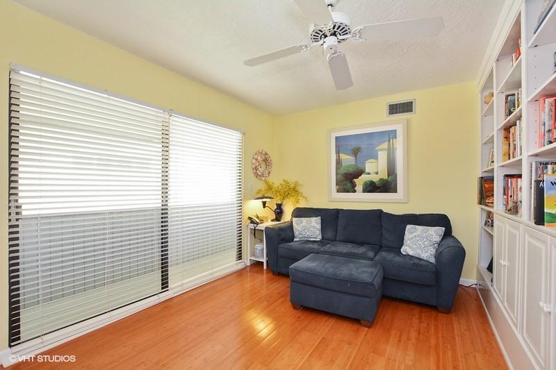 307 Pine Circle Boca Raton, FL 33432 - Photo 6 of 15 Den