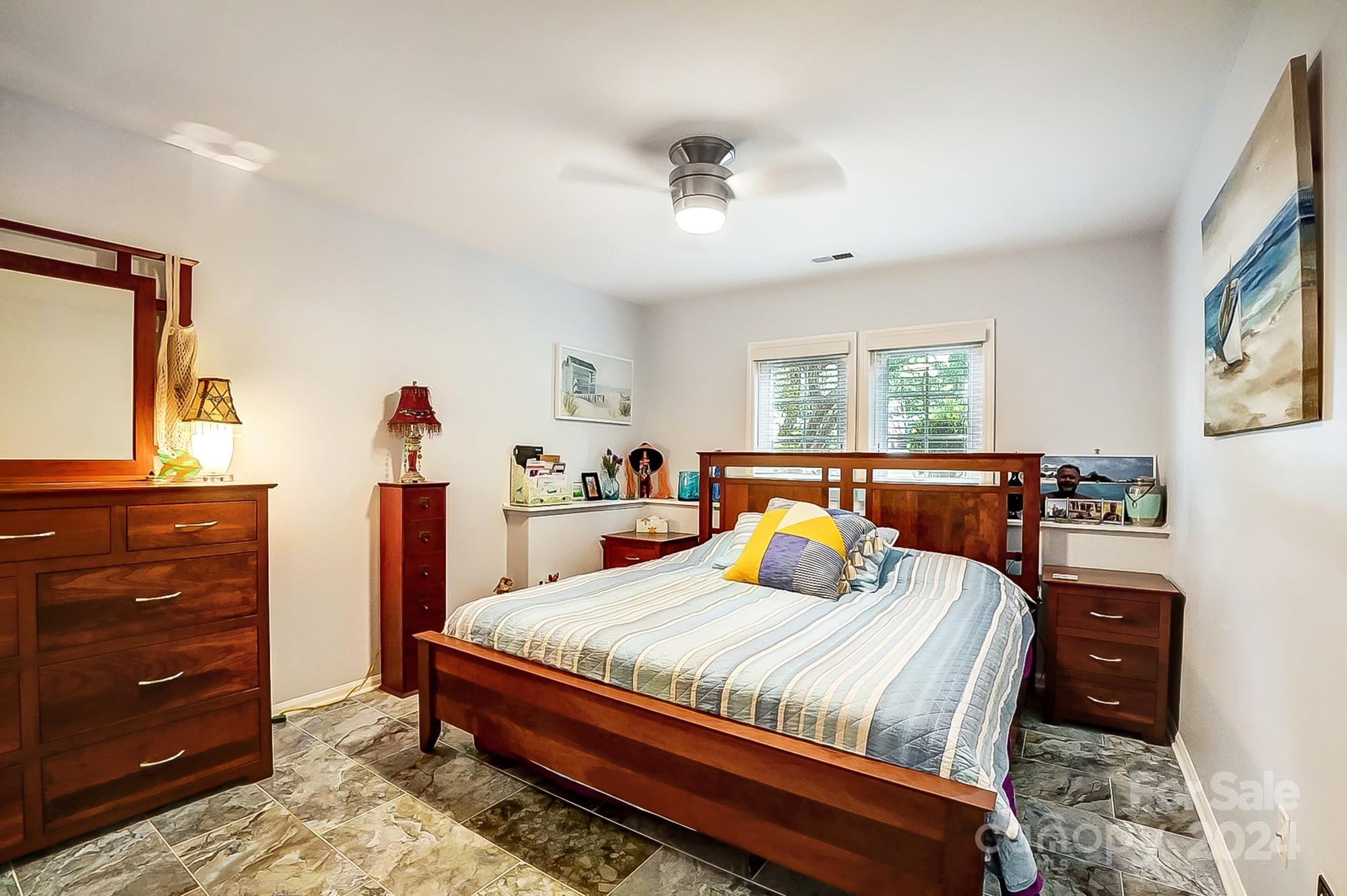 20115 Henderson Road, Unit B Cornelius, NC 28031 - Photo 13 of 29 Gallery Image 13