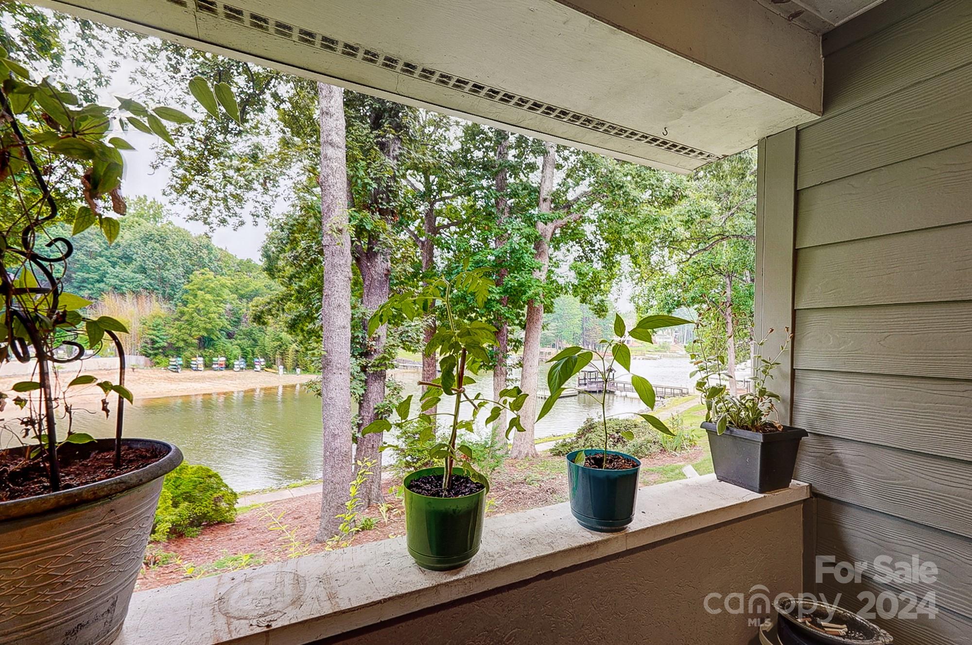 20115 Henderson Road, Unit B Cornelius, NC 28031 - Photo 27 of 29 Gallery Image 27