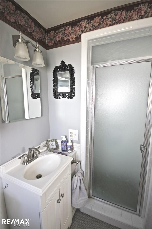 11472 Chicago Road Warren, MI 48093 - Photo 20 of 44 31350567-19.JPG