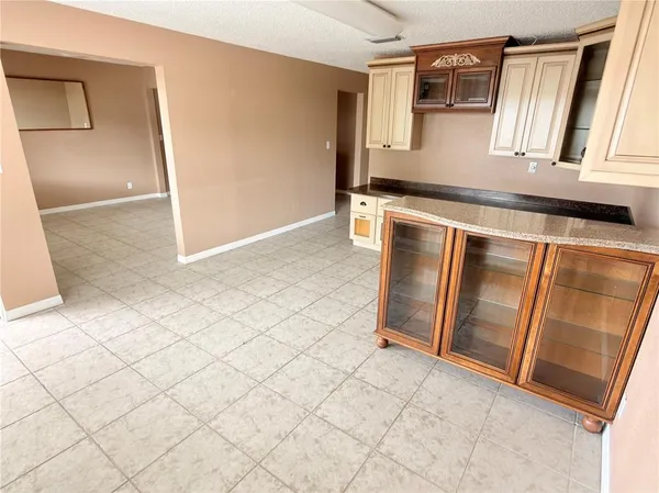 $1,500 | 2914 Kenilworth Boulevard, Sebring, FL 33870