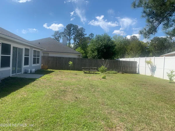 $2,000 | 1752 Glen Laurel Drive, Middleburg, FL 32068