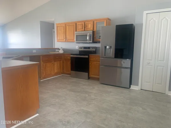 $2,000 | 1752 Glen Laurel Drive, Middleburg, FL 32068