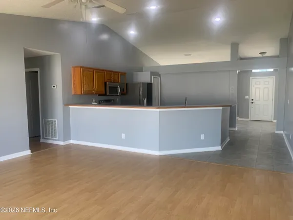 $2,000 | 1752 Glen Laurel Drive, Middleburg, FL 32068