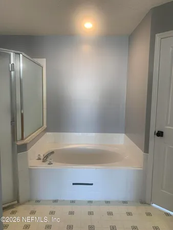 $2,000 | 1752 Glen Laurel Drive, Middleburg, FL 32068