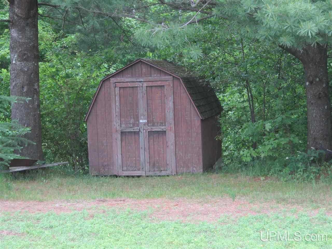 E9516 Lehnen Road Munising, MI 49862 - Photo 23 of 36 Gallery Image 23
