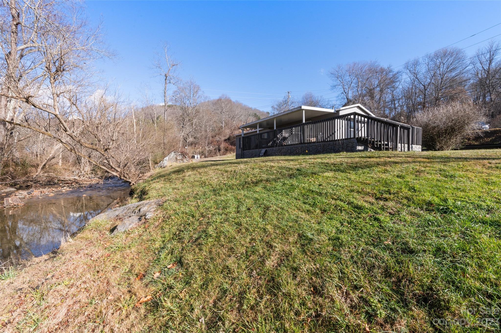 6223 Crabtree Road Clyde, NC 28721 - Photo 5 of 20 Gallery Image 5