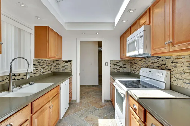 $460,000 | 2661 Imperial Way, Yuba City, CA 95993