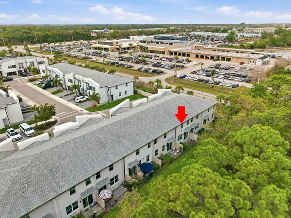 $364,999 | 3905 Southeast Mentmore Lane, Stuart, FL 34997