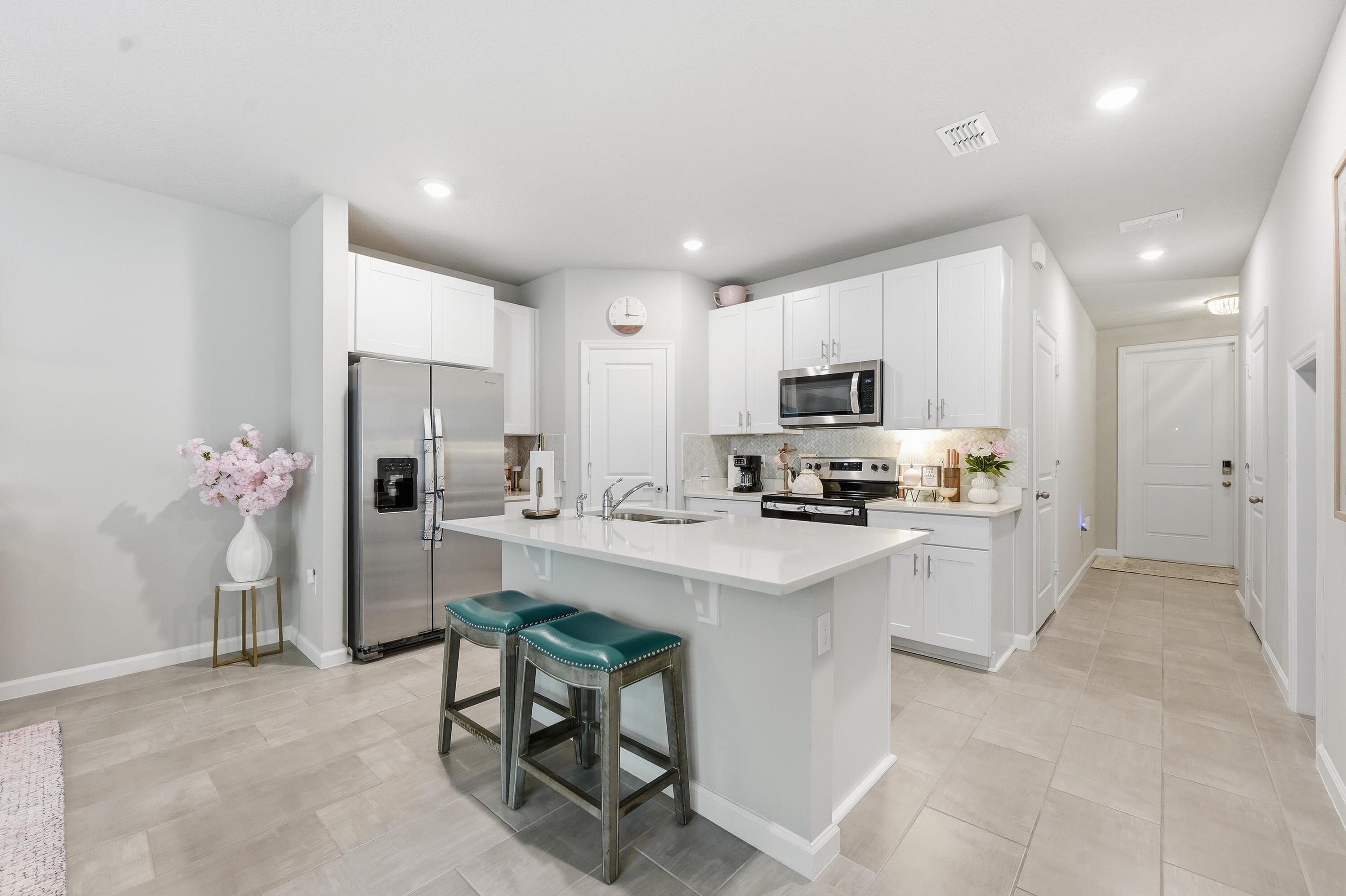 3905 Southeast Mentmore Lane Stuart, FL 34997 - Photo 8 of 44 08_dsc04615
