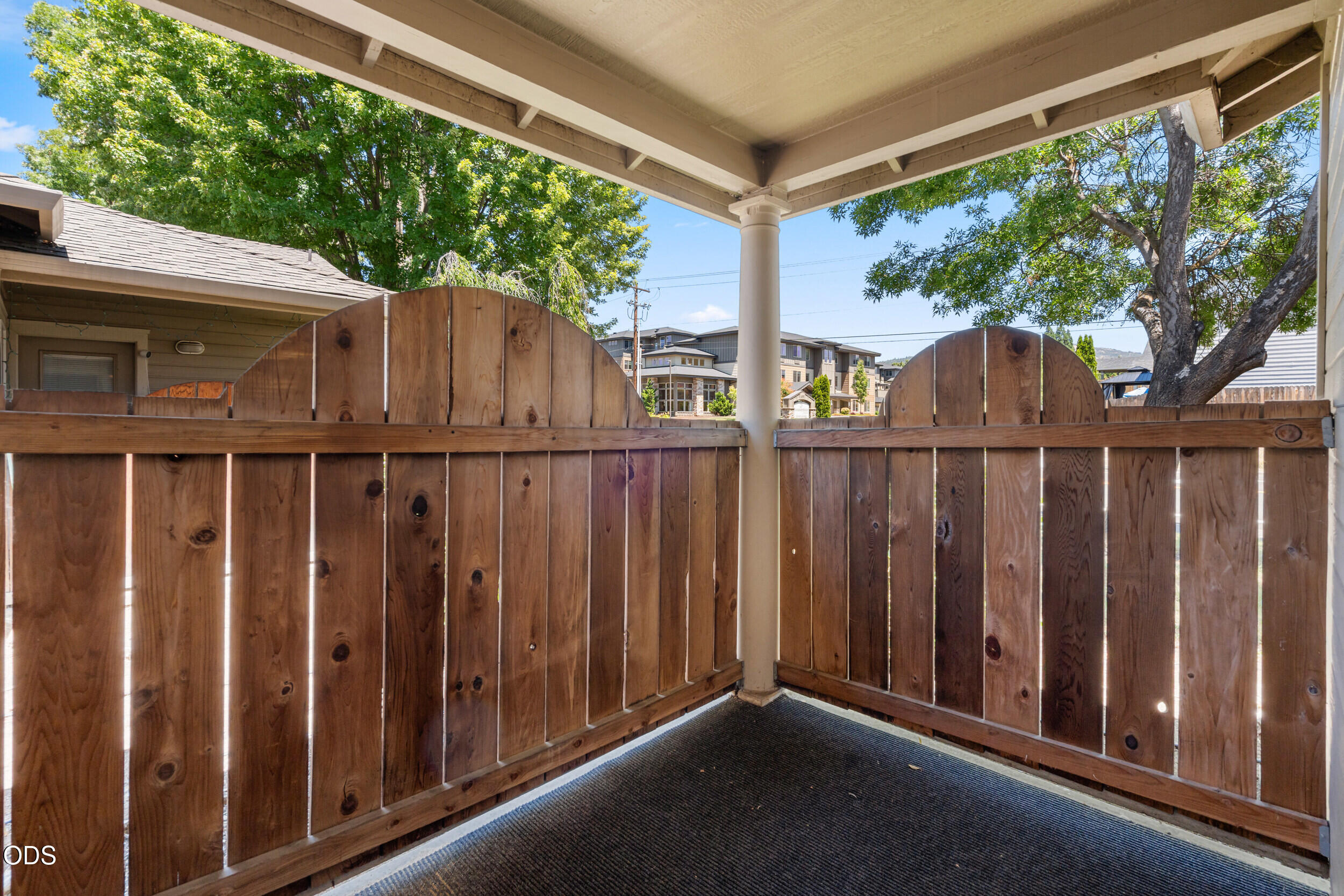 1207 Springbrook Road Medford, OR 97504 - Photo 12 of 25