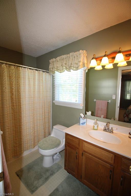 155 Robbins Road Winston-Salem, NC 27107 - Photo 13 of 20 Gallery Image 13