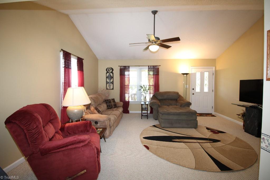 155 Robbins Road Winston-Salem, NC 27107 - Photo 5 of 20 Gallery Image 5