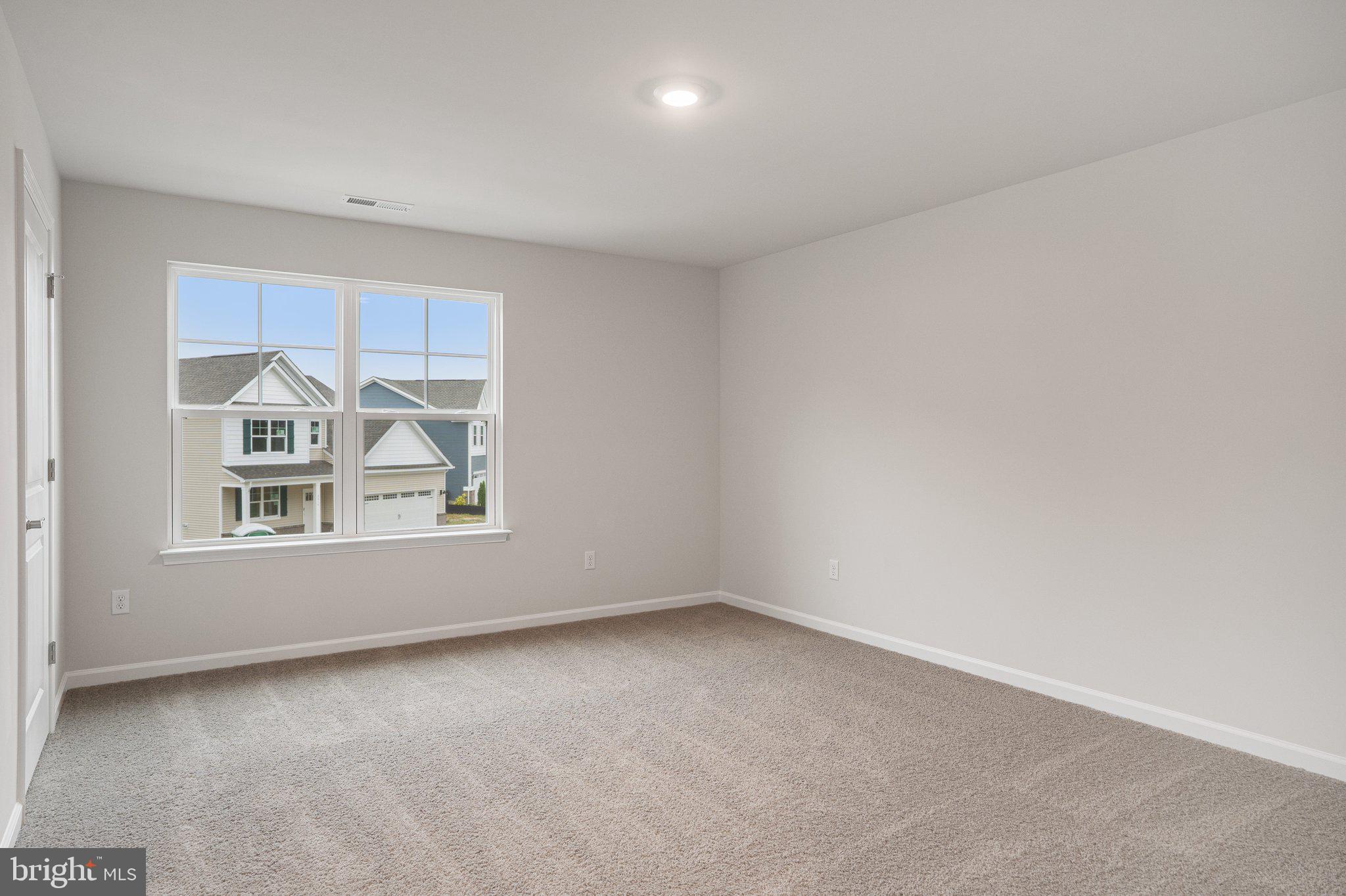6278 Sterling Way Ruther Glen, VA 22546 - Photo 15 of 32 an empty room with a window