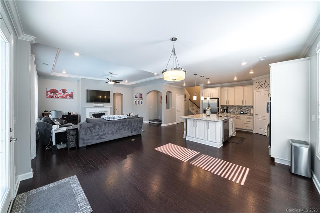 1470 Cilantro Court Tega Cay, SC 29708 - Photo 13 of 44