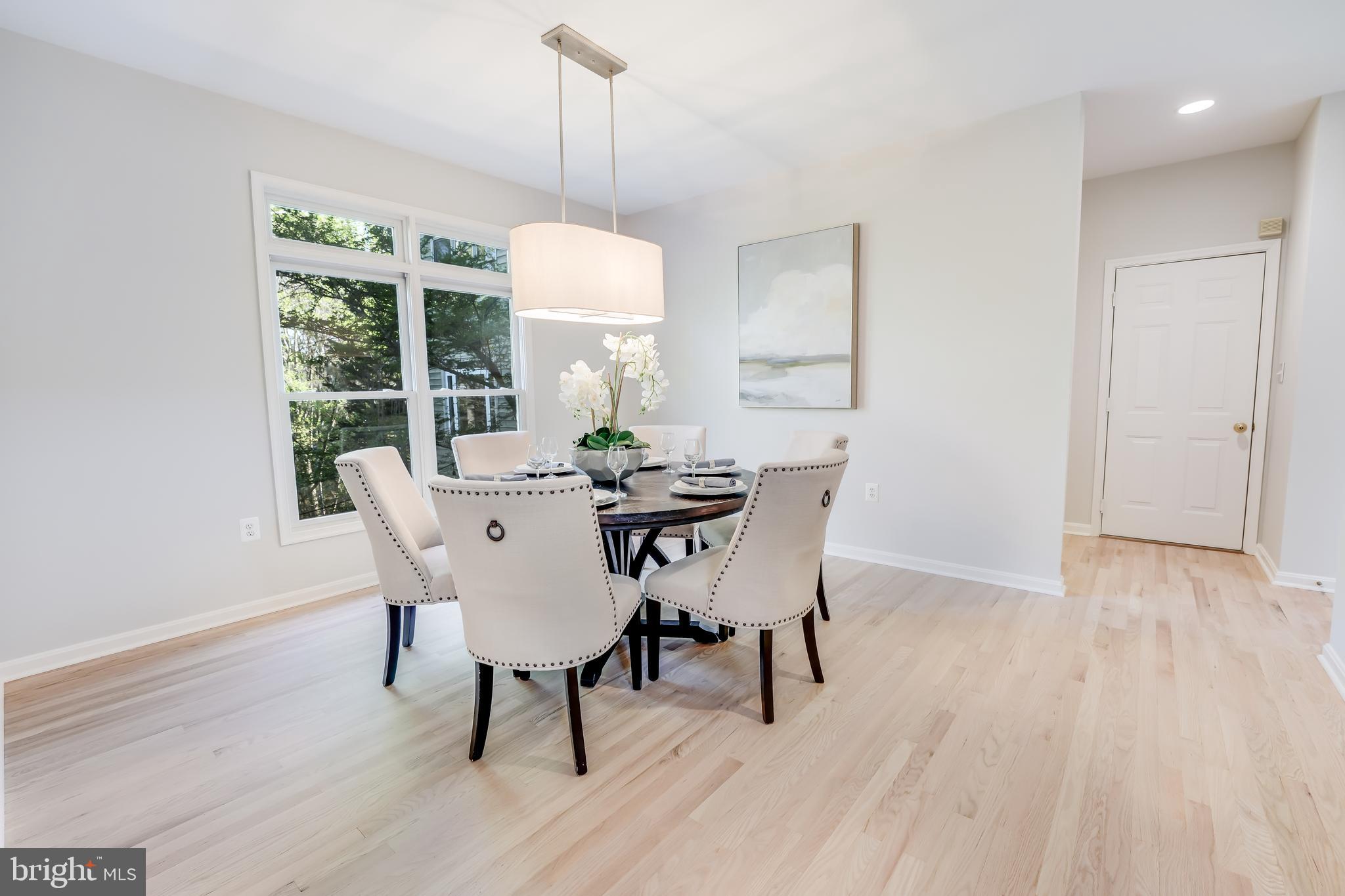 2004 Beacon Place Reston, VA 20191 - Photo 29 of 51 Gallery Image 29