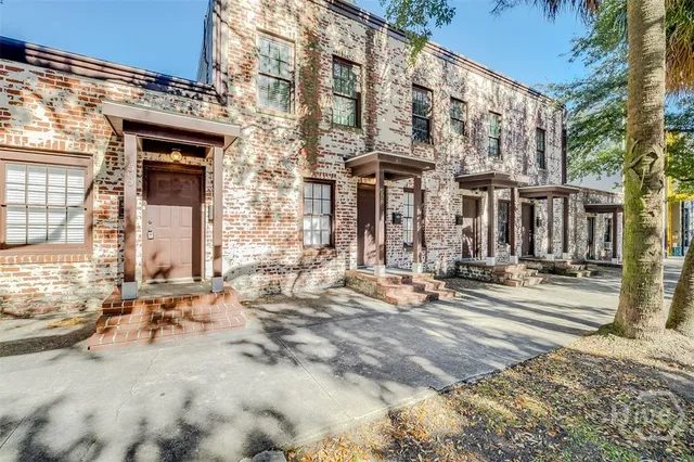 $1,750 | 508 East Liberty, Unit UPPR, Savannah, GA 31401
