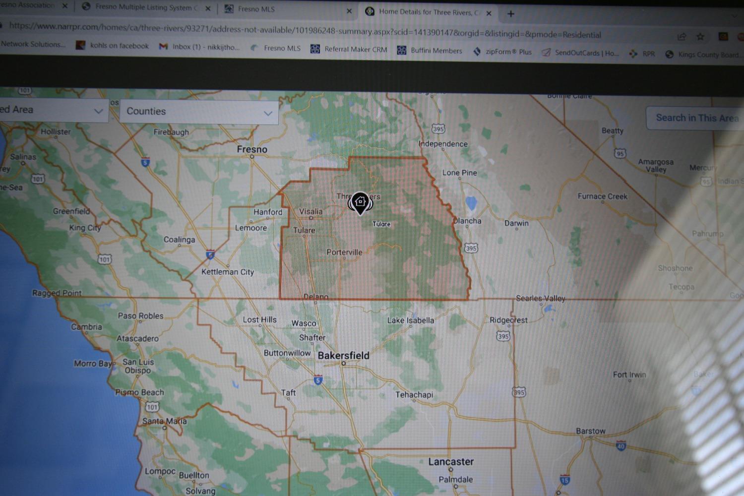 1 South Fork Drive Three Rivers, CA 93271 - Photo 17 of 18 a view of bath tub