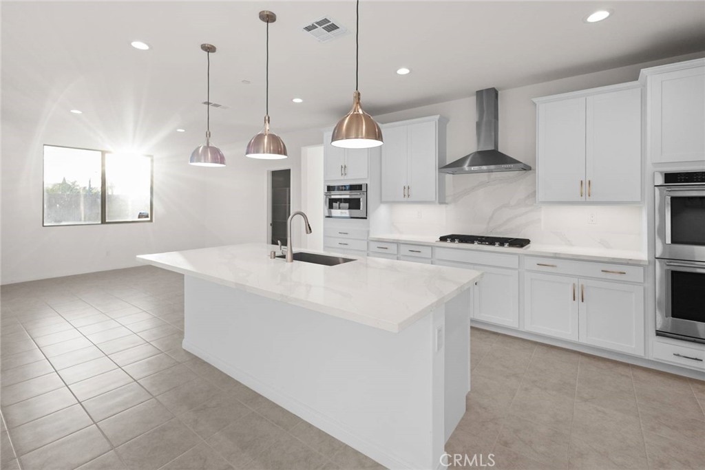 17727 Santa Lucia Court Riverside, CA 92503 - Photo 3 of 42