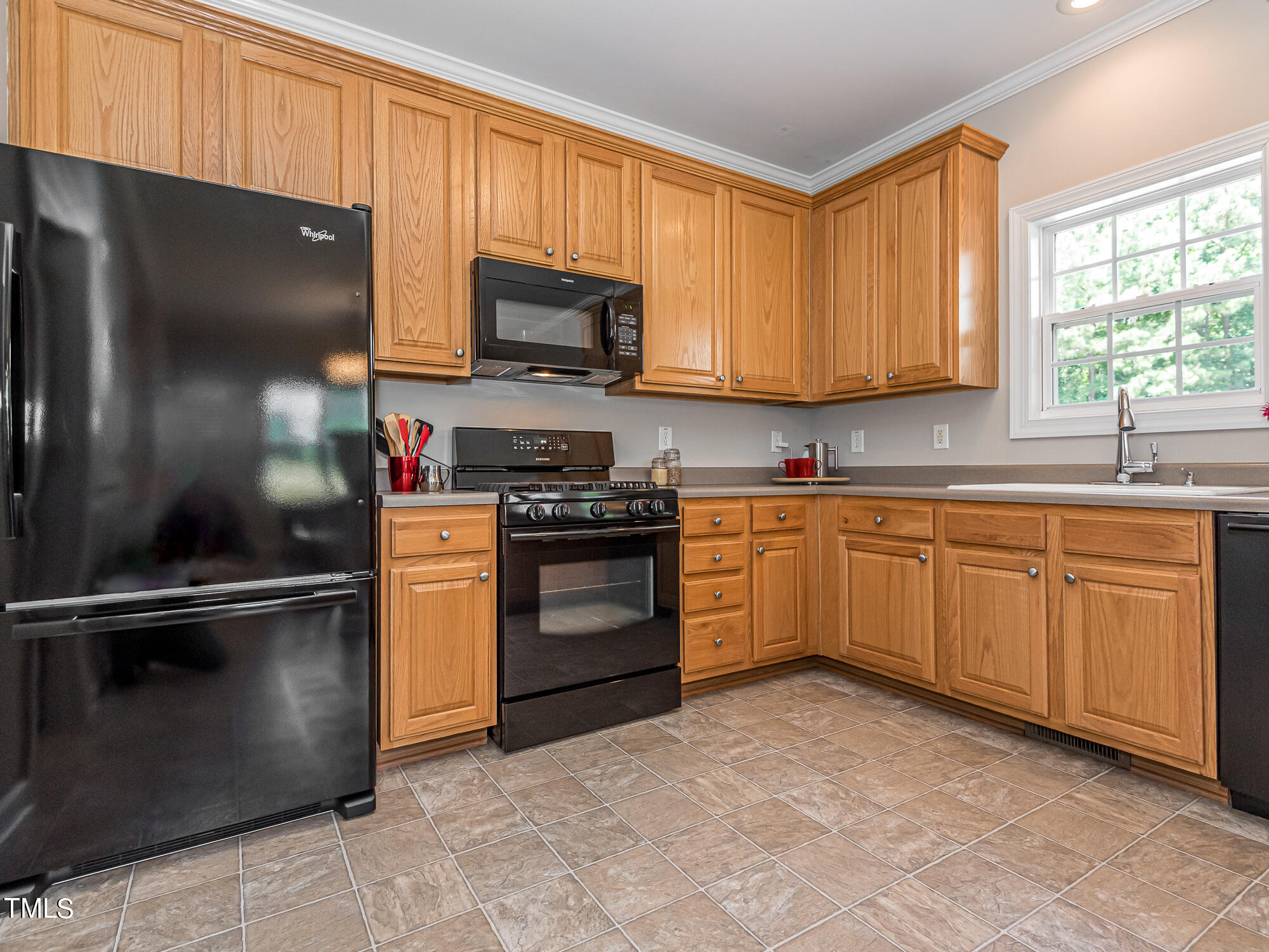 3080 Wren Road Creedmoor, NC 27522 - Photo 9 of 47 InTrust_Realty_Lee_3080_Wren-7749