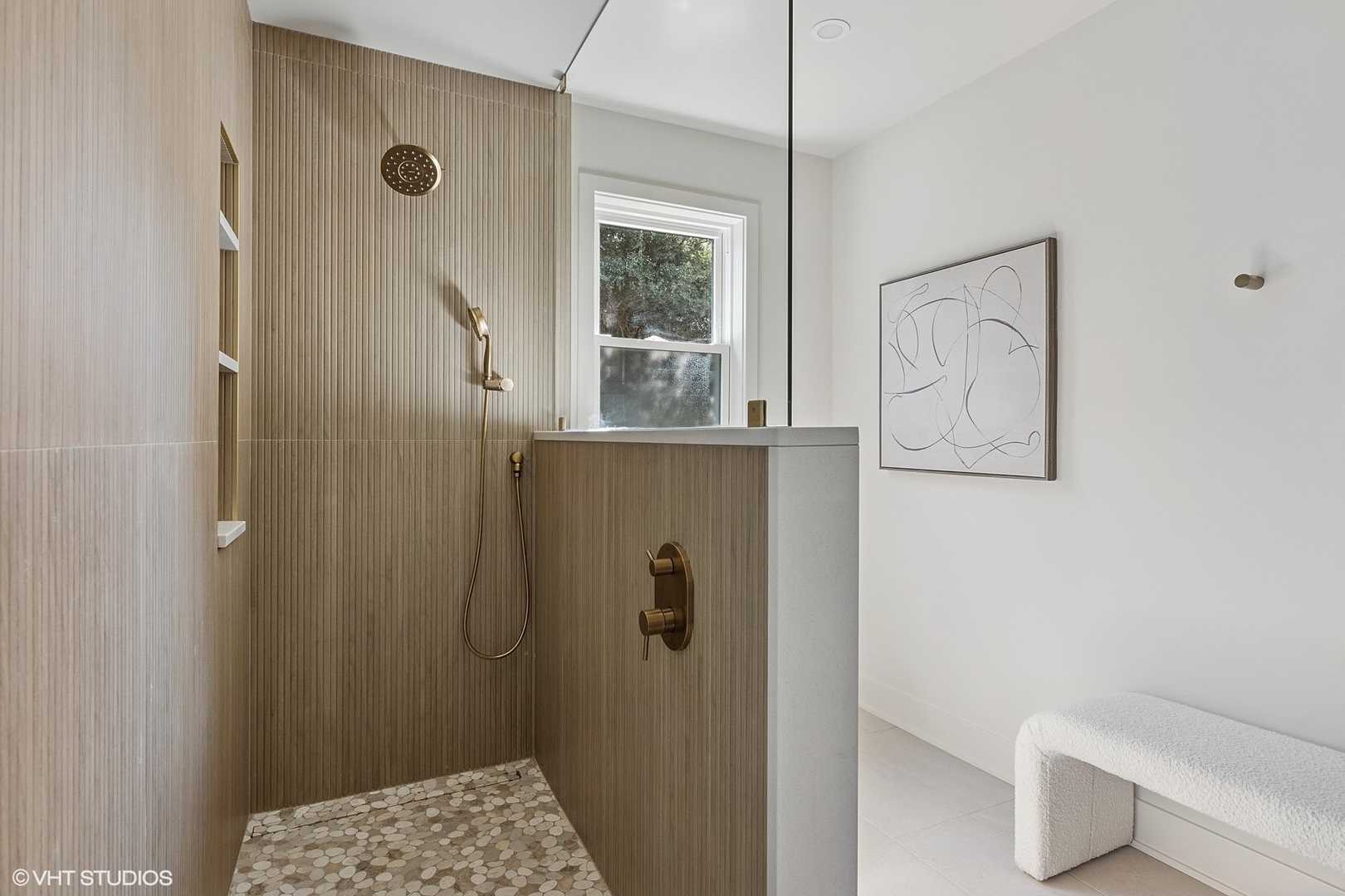 148 Geneva Road Glen Ellyn, IL 60137 - Photo 22 of 45 a bathroom with a shower toilet and sink