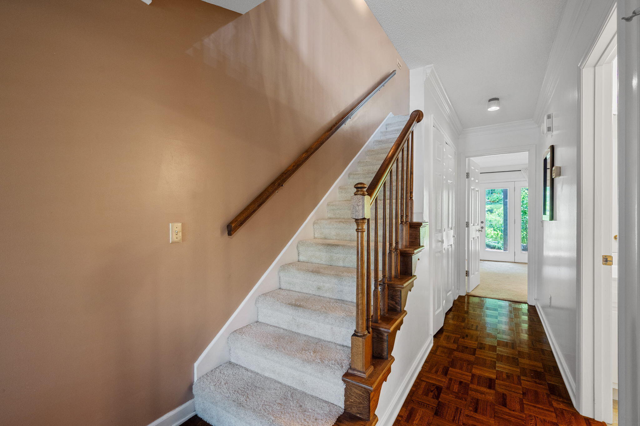 643 West View Road Chattanooga, TN 37415 - Photo 9 of 38 25-web-or-mls-DSC_5530