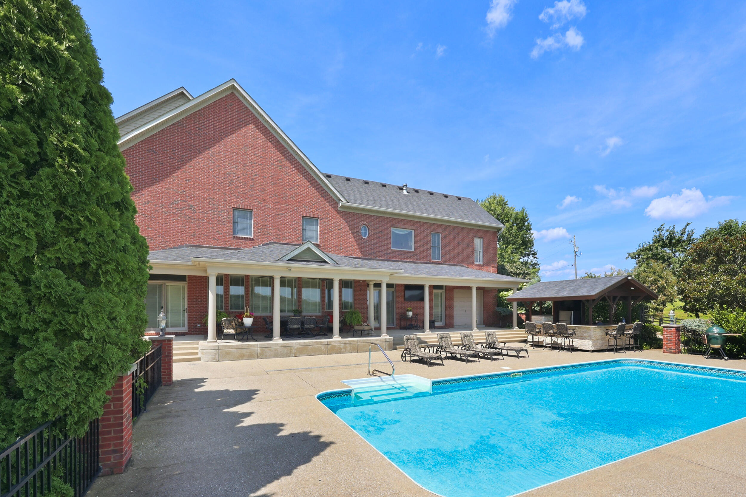 964 Johnson Road Frankfort, KY 40601 - Photo 115 of 150 115_pend6411