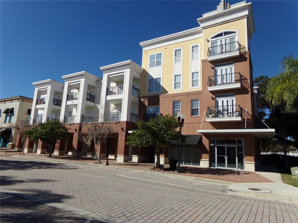 154 Tuskawilla Road, Unit 204 Winter Springs, FL 32708 - Photo 2 of 36